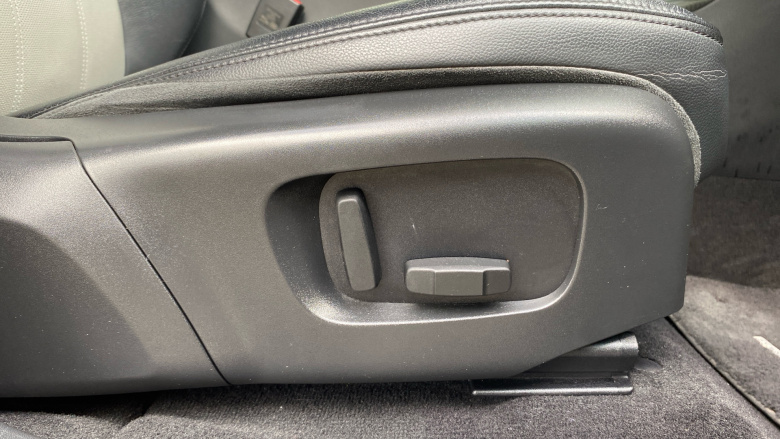 Land Rover Range Rover Evoque 2.0 D150 R-Dynamic S 5dr Auto Diesel Hatchback